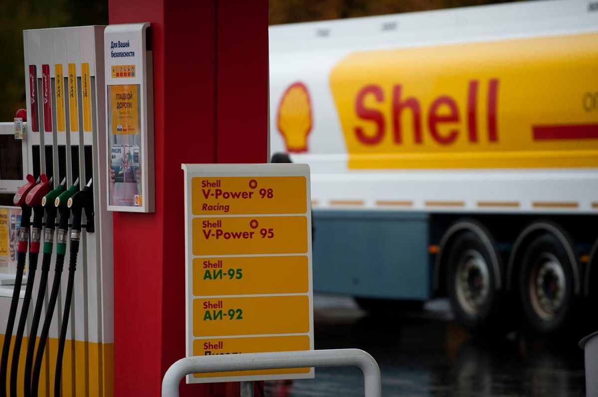 «Лукойл» готовится купить российскую автозаправочную сеть Shell