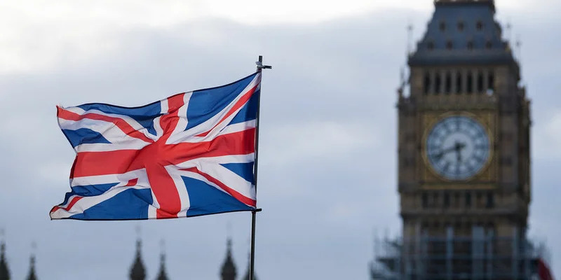 Великобритания вводит дополнительный налог на прибыль производителей нефти и газа