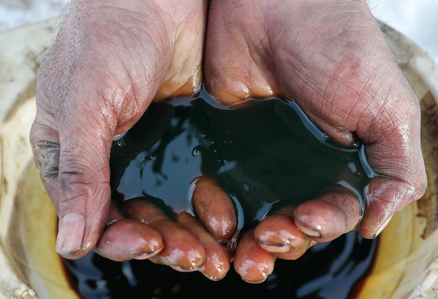 Великобритания намерена заставить поставщиков доказывать происхождение нефти