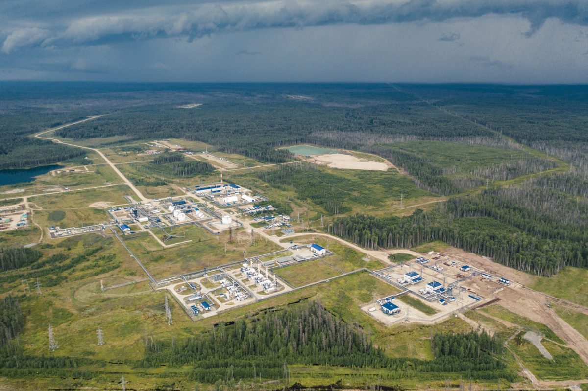 "Газпром нефть" протестировала первую в России технологию поиска палеозойских углеводородов