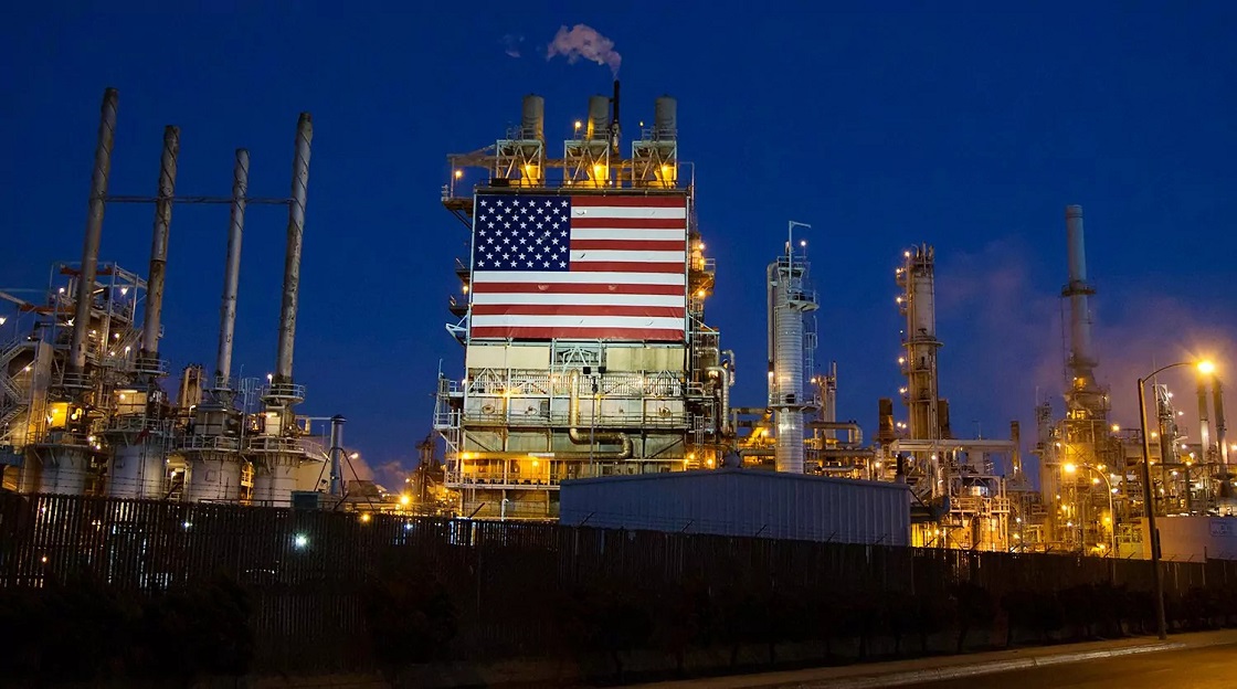 Власти США обсуждают налог на сверхприбыль нефтегазовых компаний
