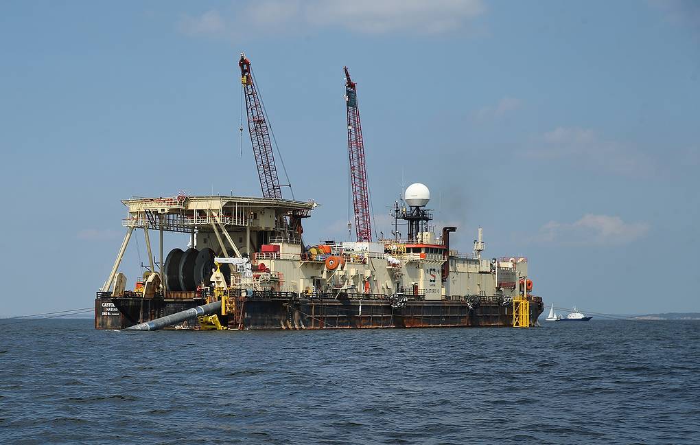 Турция приступает к укладке газопровода на проекте добычи газа в Черном море