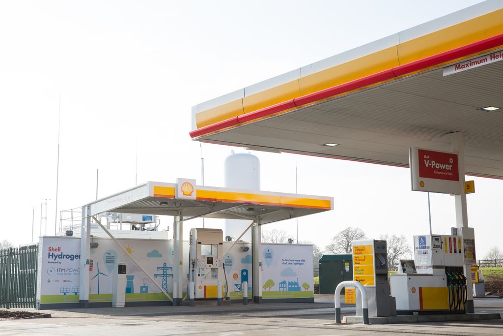 Дорогой бензин принес Shell более $1 млрд прибыли за второй квартал