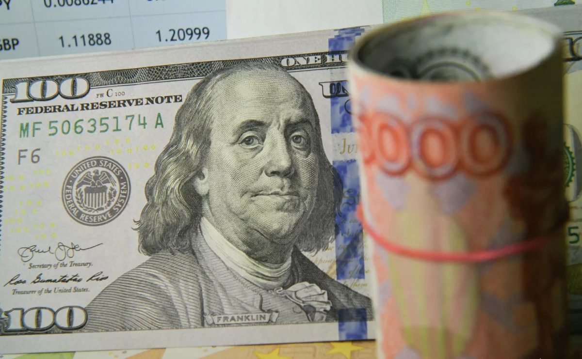 Эксперт оценил вероятность перехода на рубли в расчетах за СПГ