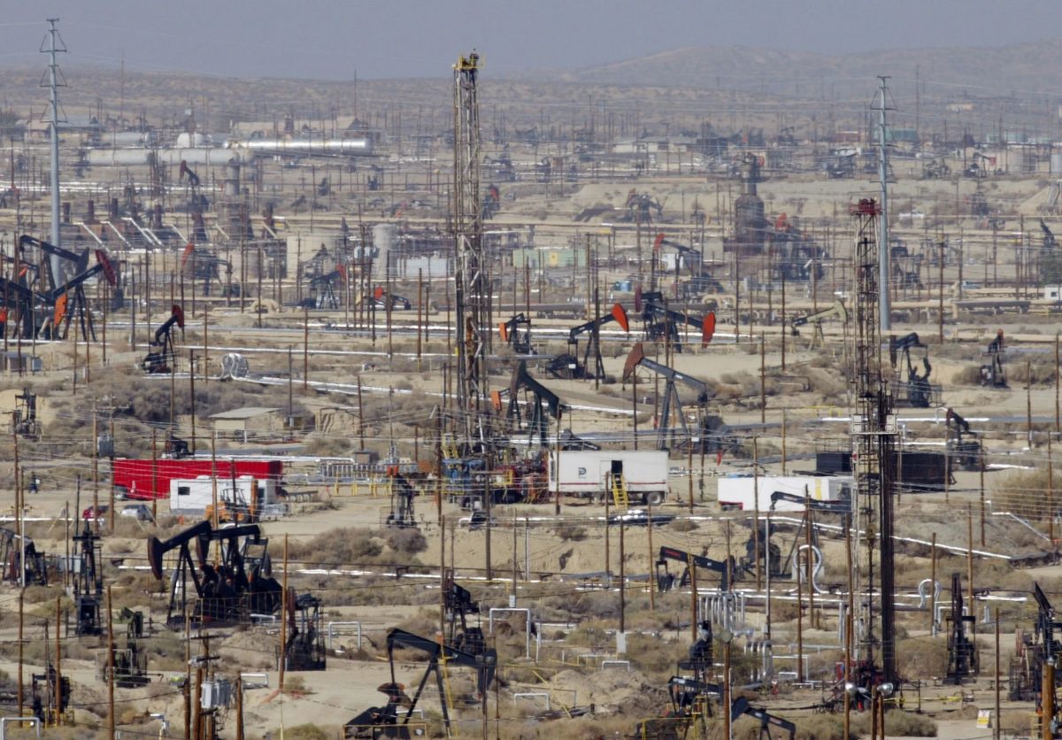 Производители сланцевой нефти США сдерживают инвестиции в добычу