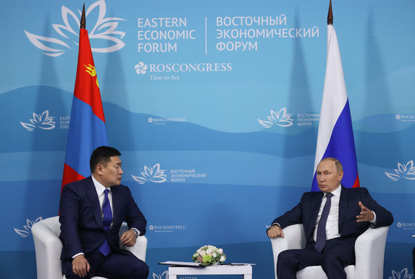 "Роснефть" и Монголия расширят сотрудничество по поставкам нефтепродуктов