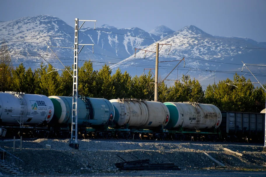 "Транснефть" отгрузила пробную партию нефти по железной дороге через Козьмино