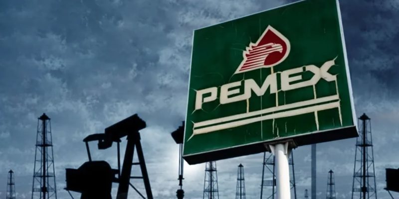Мексиканская Pemex задвинула планы по росту нефтепереработки в дальний угол