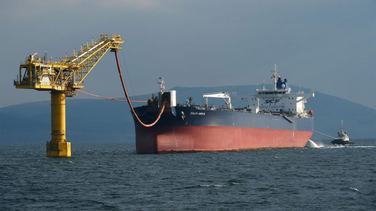 Российская нефть готовится к идеальному шторму и борьбе с морскими страхами