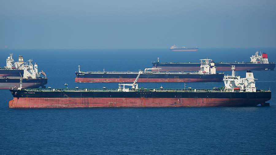 Пробка из танкеров образовалась у берегов Турция