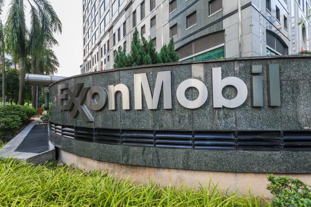 ExxonMobil в 2022 году получила на $33 млрд прибыли больше, чем в 2021