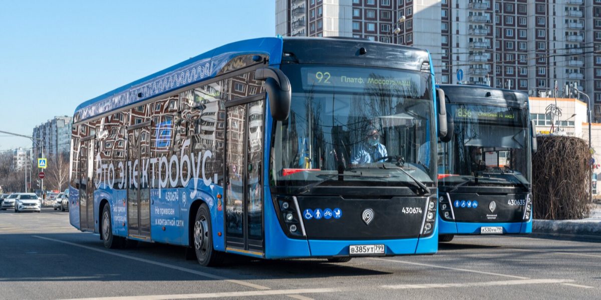 Москва выпустила "зеленые" облигации для закупки электробусов