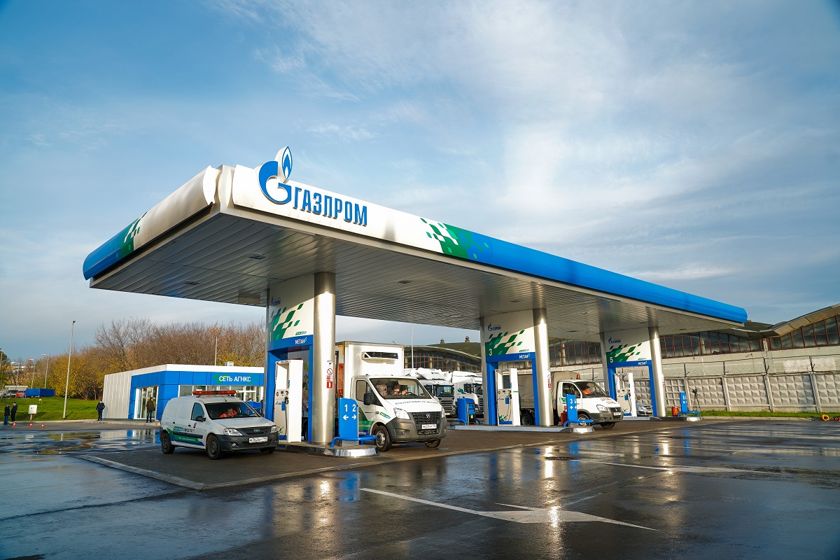 Газомоторное топливо приносит "Газпрому" 3 млрд рублей убытков в год