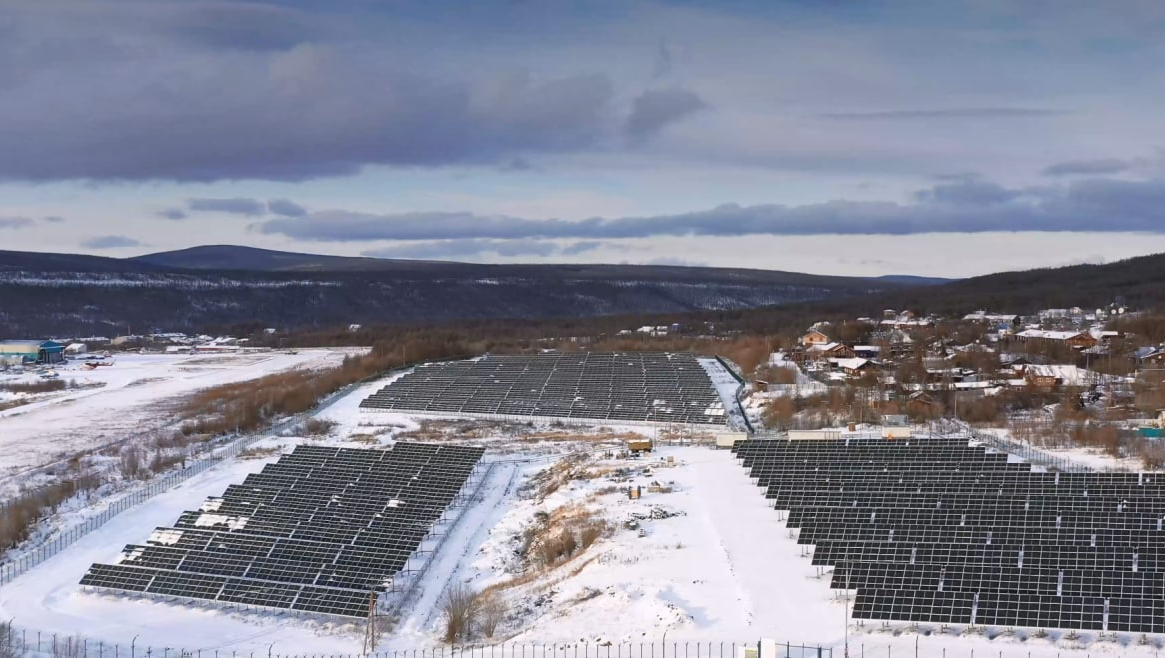 "Хевел" ввел в Красноярском крае крупнейшую в РФ солнечно-дизельную электростанцию