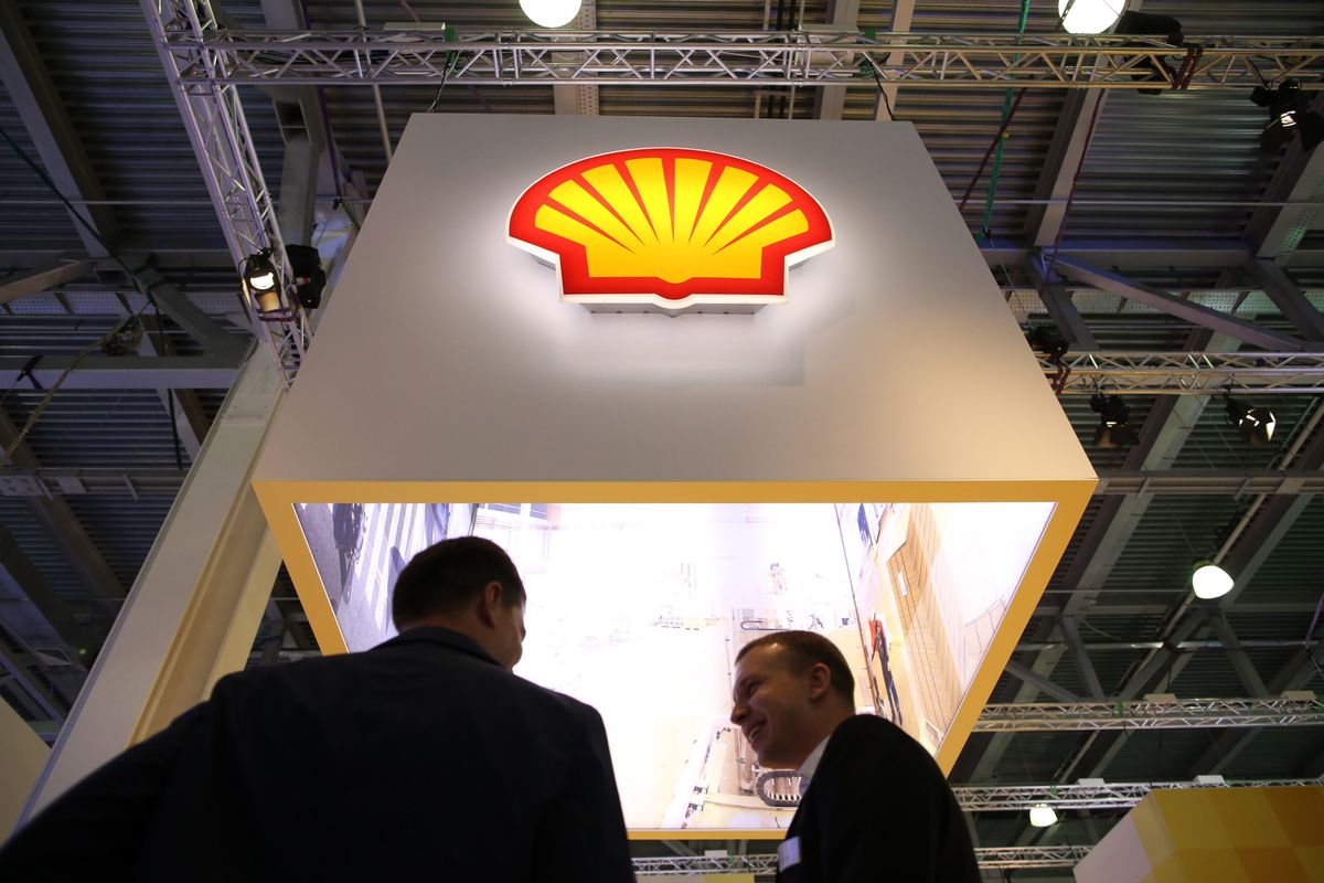 Shell завершила продажу "Газпром нефти" доли в "Ханты-Мансийскиом нефтегазом союзе"