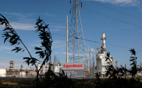 ExxonMobil и Petronas Petronas проведут разведку на шельфе Индонезии