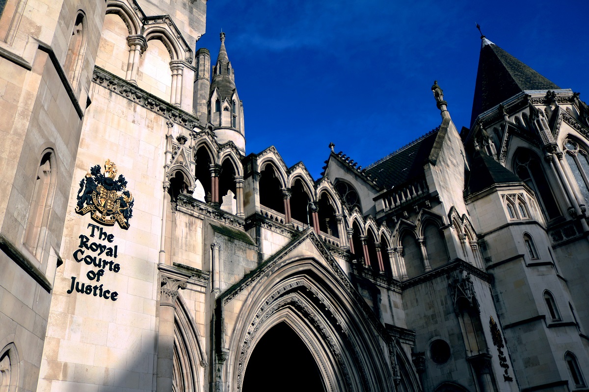 Высокий суд Лондона поддержал Shell в споре с нигерийским народом