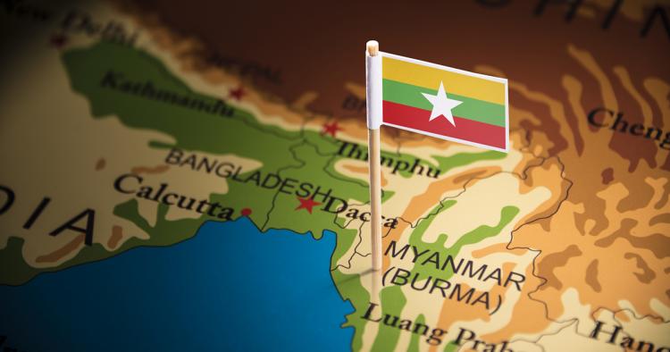 Власти Мьянмы закрывают все частные нефтяные скважины в стране
