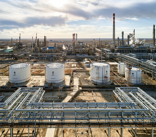 Атырауский НПЗ начал выпуск нефтепродуктов после остановки из-за энергоаварии