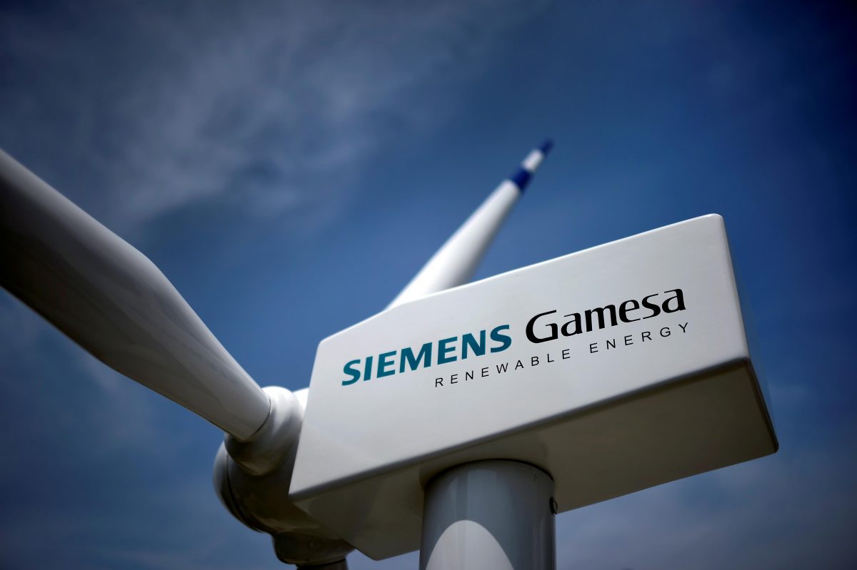 Проблемы с ветряными турбинами обойдутся Siemens в сумму не менее 1,5-1,7 млрд евро