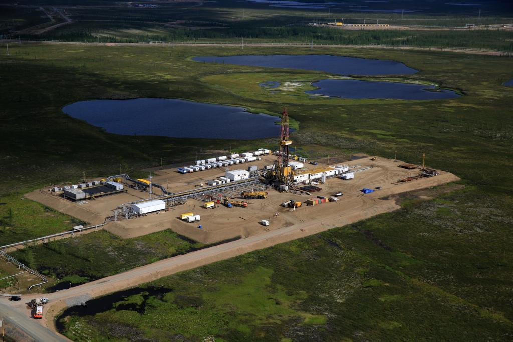 "Роснефть" начала добычу газа  на новой кустовой площадке "Восток Ойла"