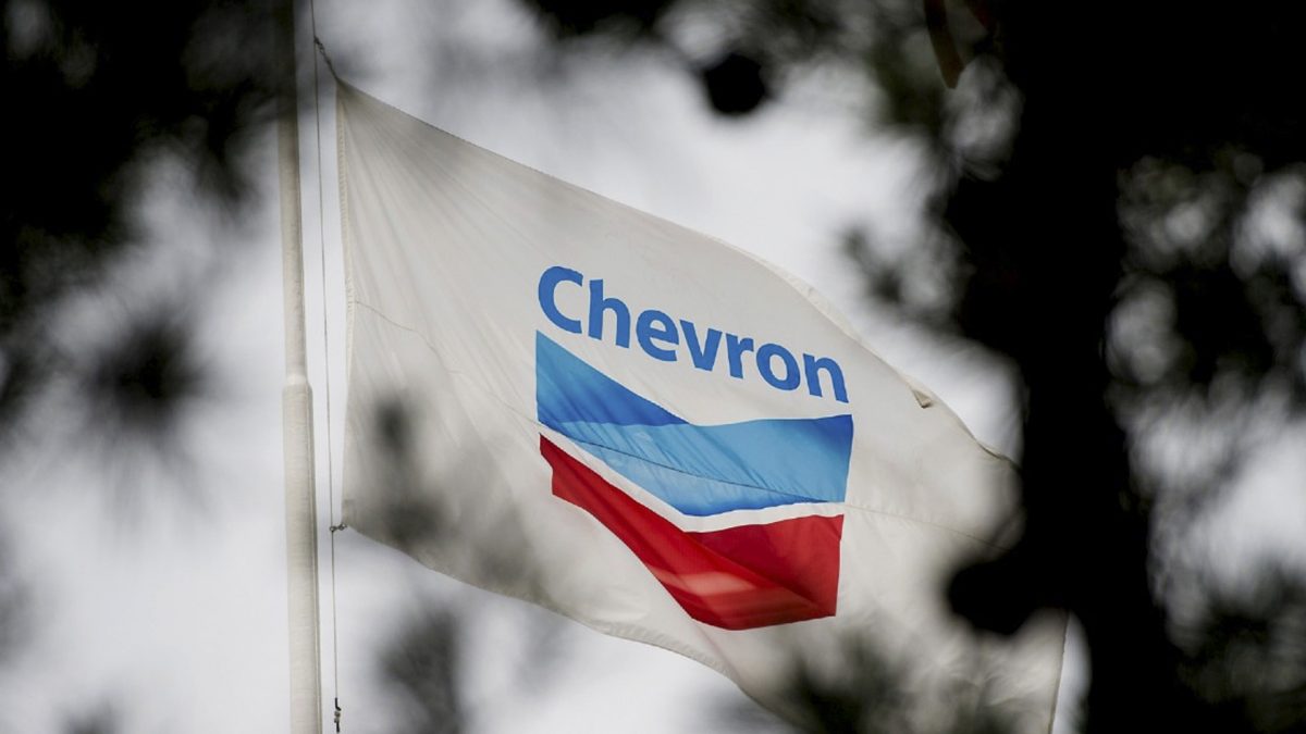 Казахстан просит Chevron следить за сроками расширения Тенгиза