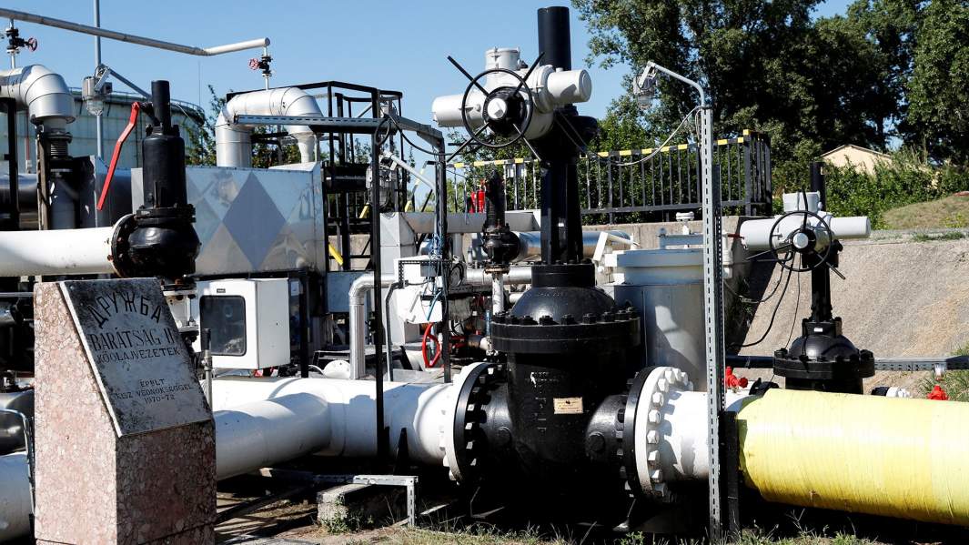 Возобновлены поставки нефти в Венгрию по трубопроводу "Дружба" после атаки ВСУ