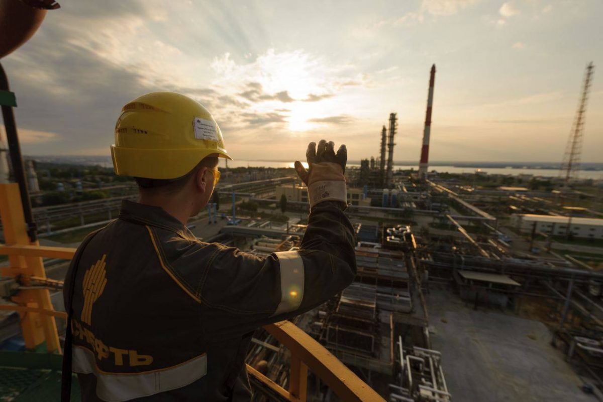 Акра подтвердила высший кредитный рейтинг "Роснефти"