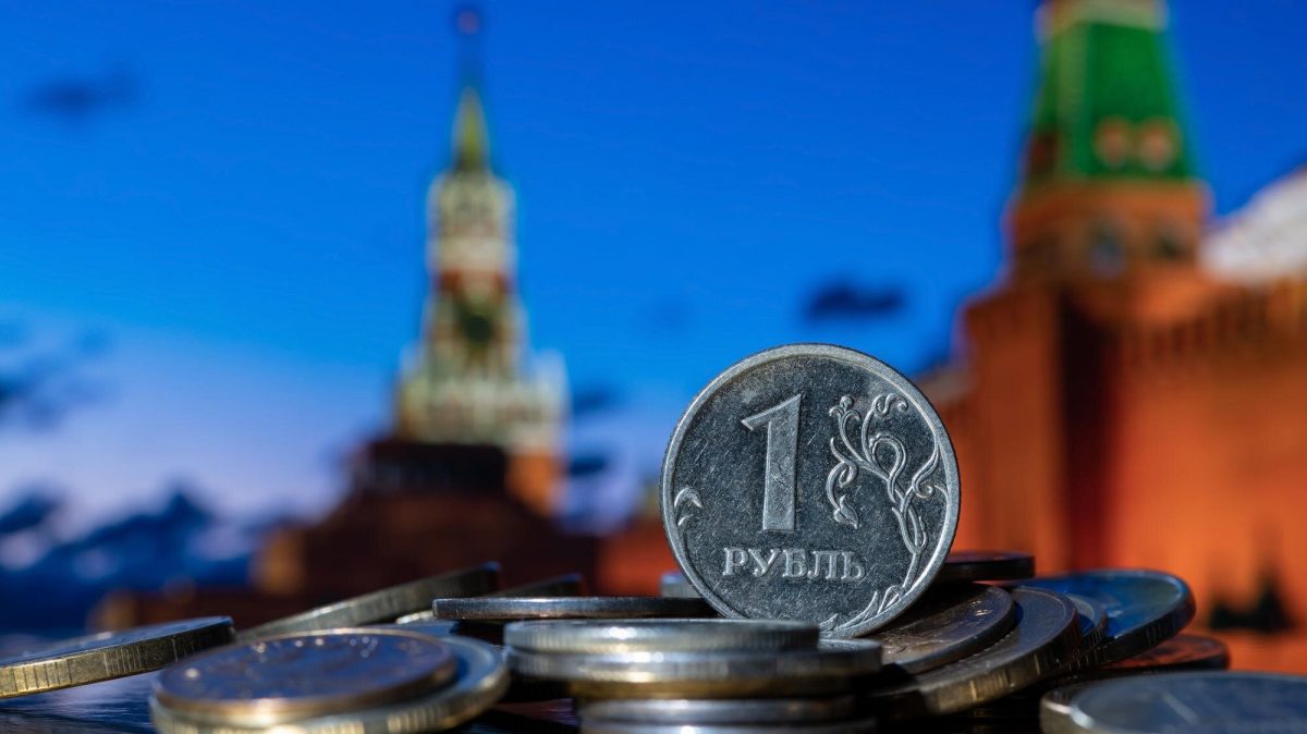 РФ за 11 месяцев снизила нефтегазовые доходы на 23,3%, в основном за счет газа