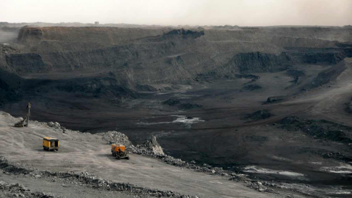 Все граждане Монголии стали акционерами национальной угольной компании