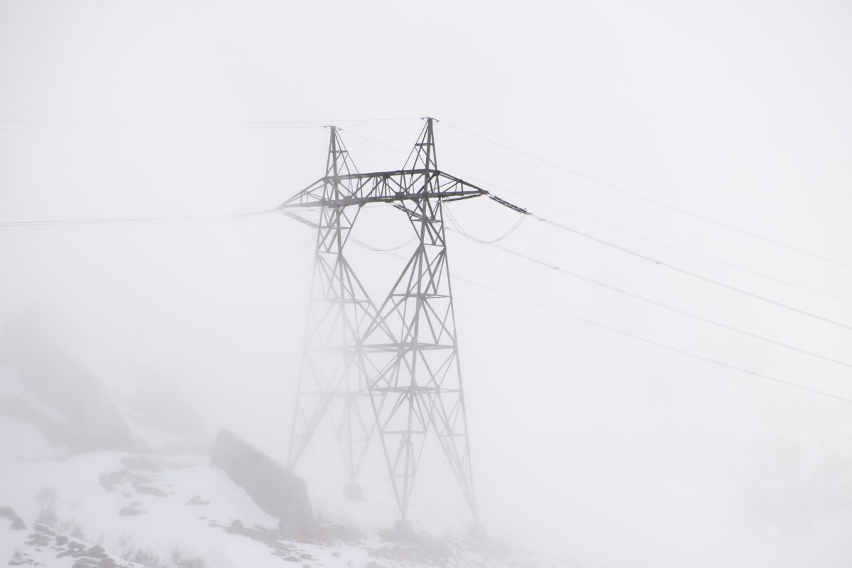 Более 200 тыс. жителей Дагестана остались без электроснабжения из-за непогоды