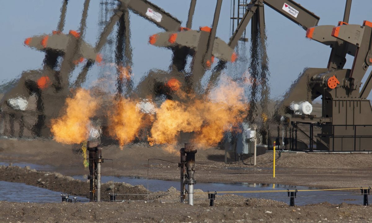 Argus ждет резкого роста добычи сланцевой нефти в США из-за серии поглощений