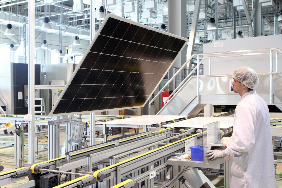 "Хевел" в 2024 г. удвоит мощность завода по выпуску солнечных панелей