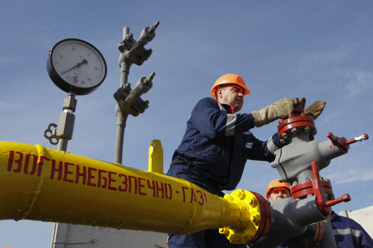 Украина готова до 2027 года пускать российский газ в Европу