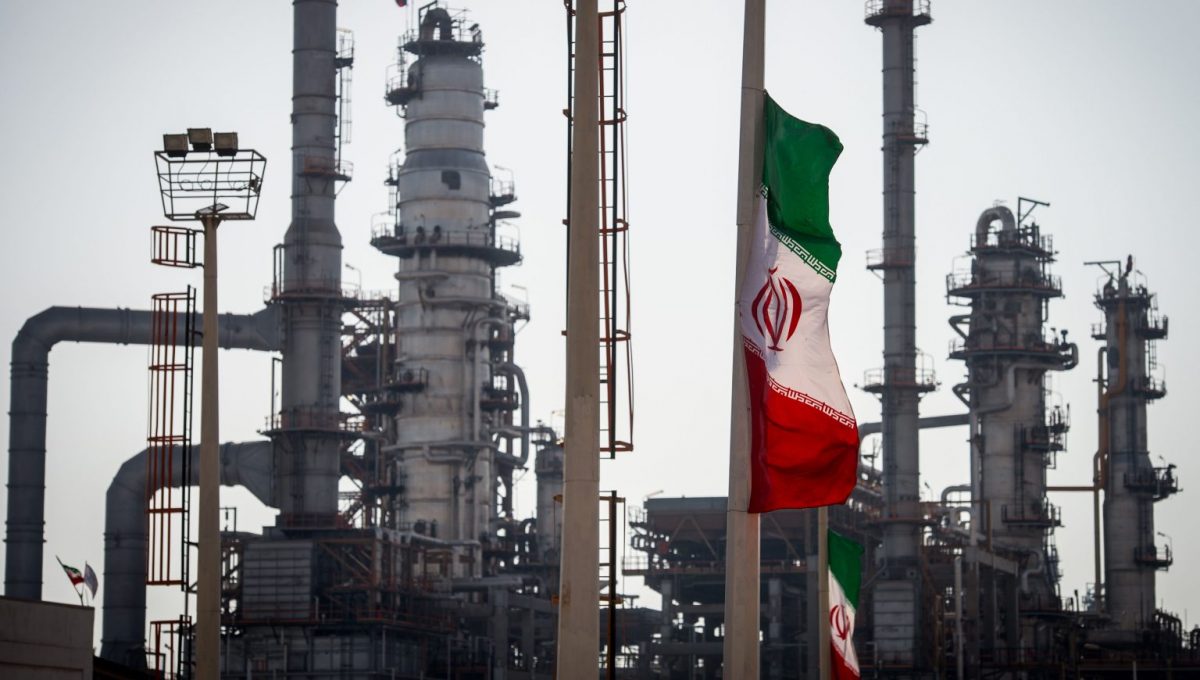 Иран в тисках санкций