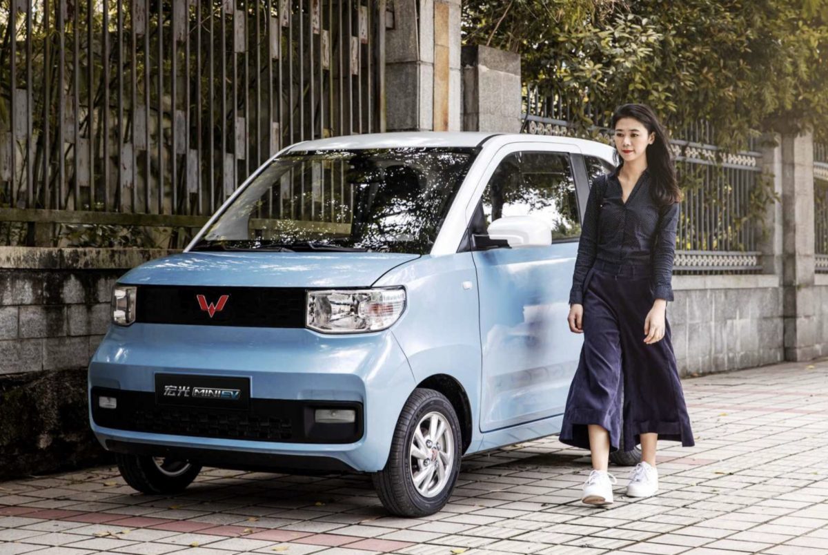 МЭА: Китай продолжает тянуть на себе рынок электромобилей