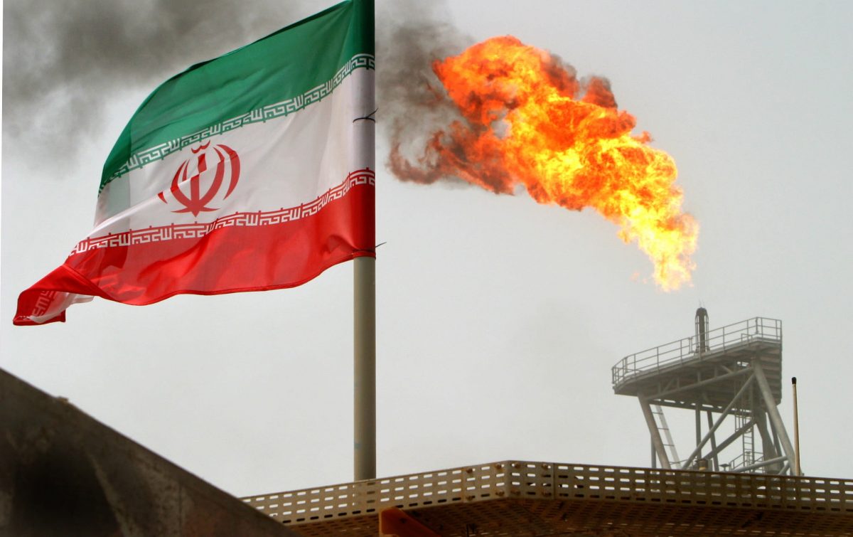 Малайзия хочет побороться с США за иранскую нефть