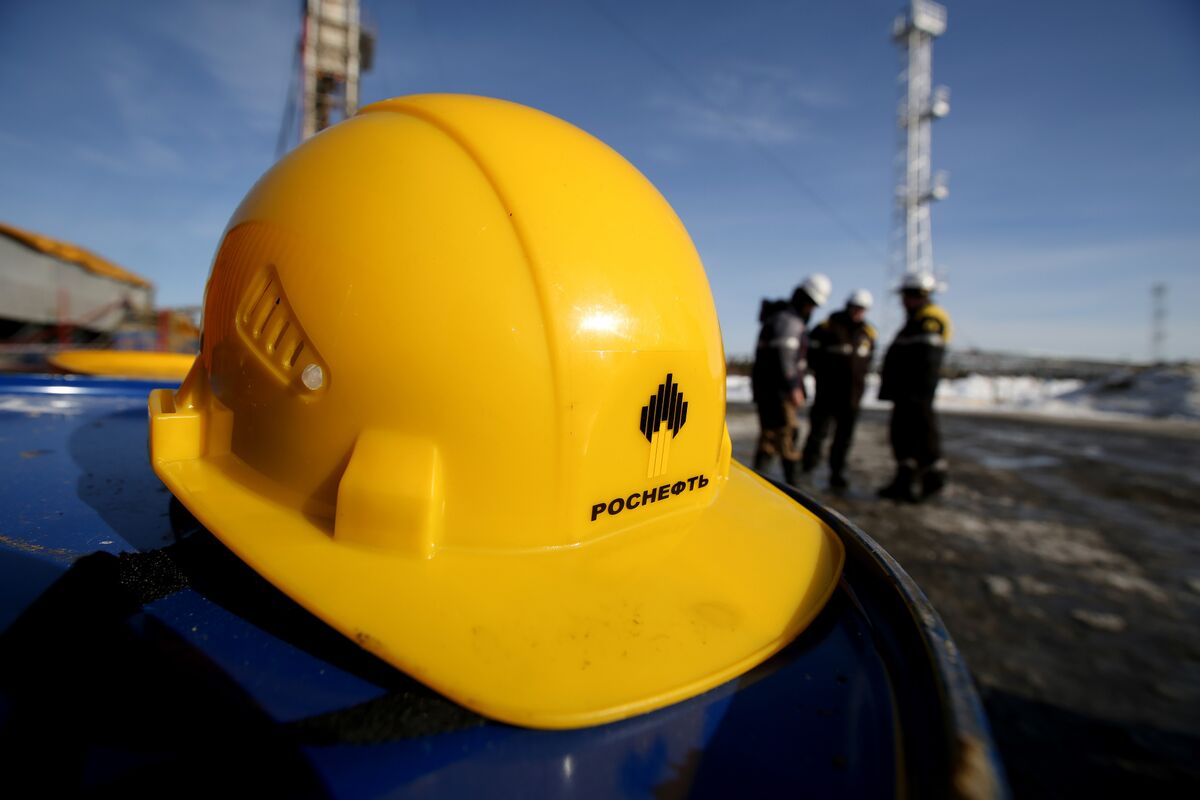 "Роснефть" нарастила чистую прибыль в I квартале на 23%, до 399 млрд руб.