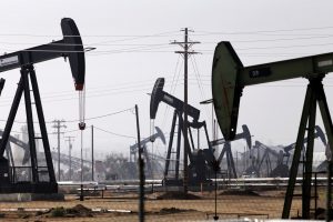 Добыча нефти в США снижается, не оправдывая надежд