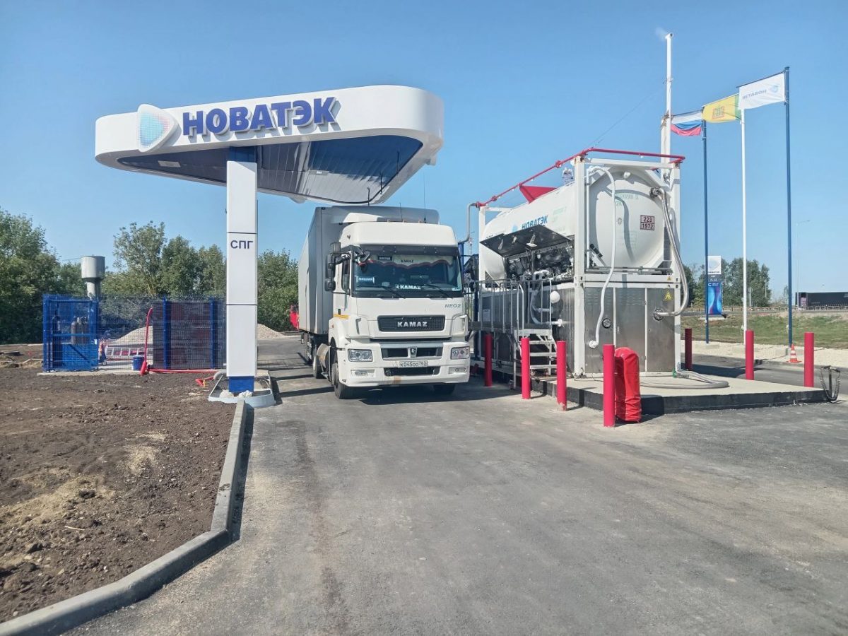 "Новатэк" планирует в этом году удвоить сеть СПГ-заправок для грузовиков