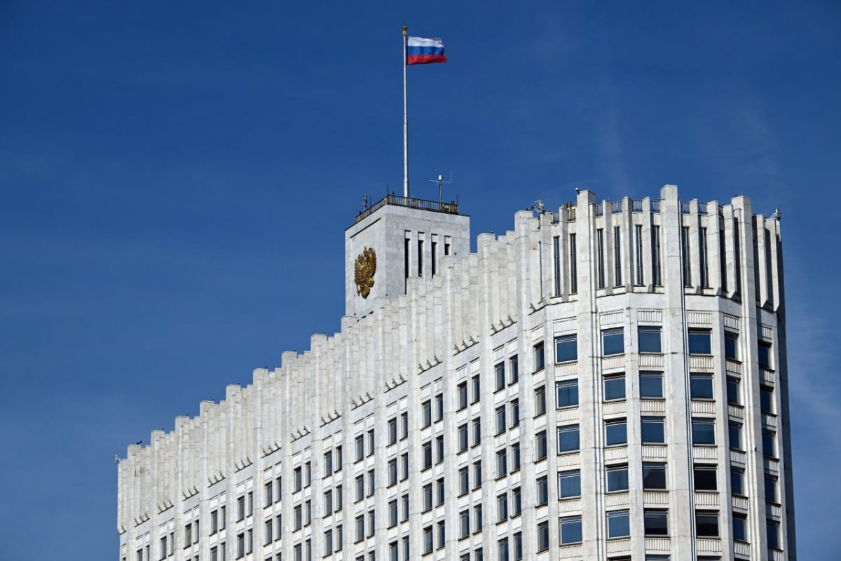 Кабмин направит около 1 млрд рублей на компрессоры для СПГ и восстановление сетей