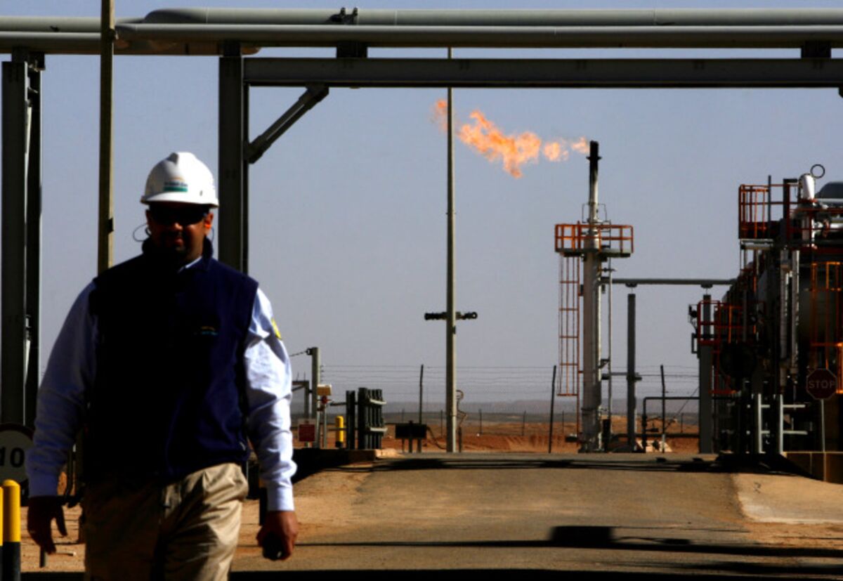 ExxonMobil и Chevron могут войти в проект по добыче сланцевого газа в Алжире