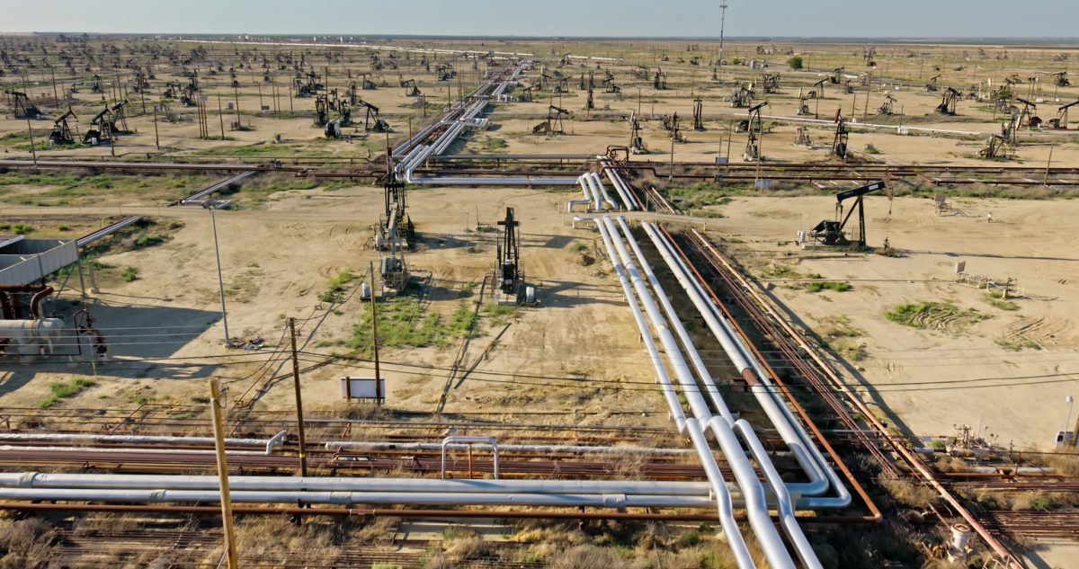 Пакистан впервые закупит американскую нефть после давления со стороны США