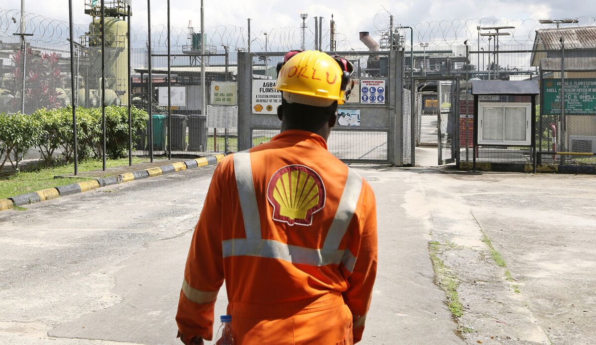 Shell получит право на разведку и разработку месторождений в Анголе