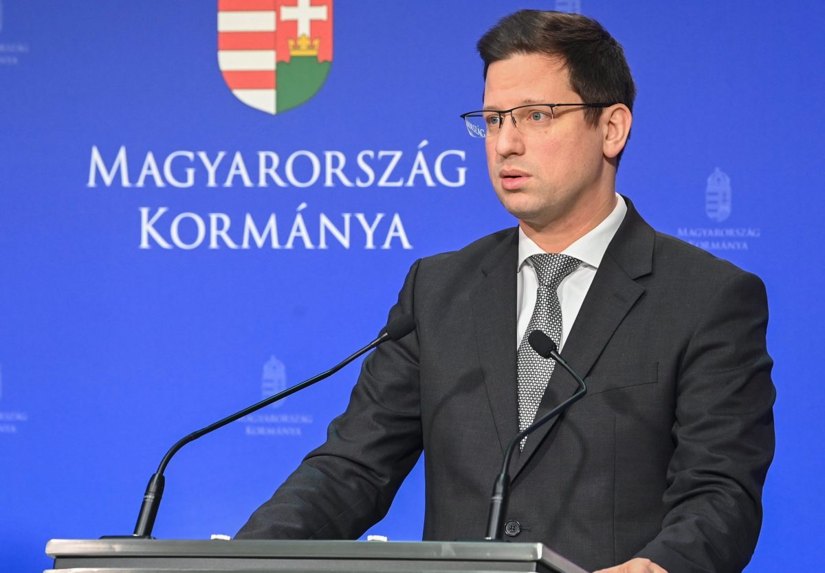 MOL планирует купить российскую долю в NIS