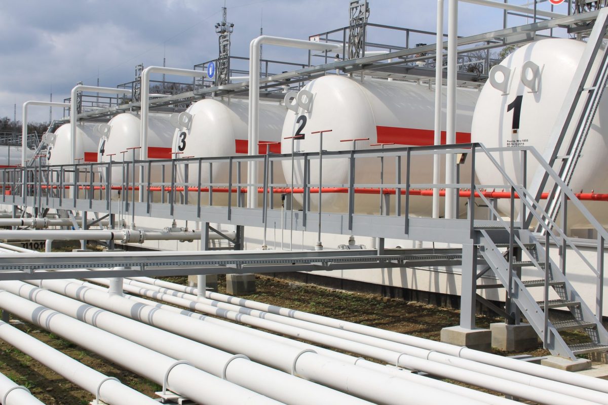 Внутренний спрос на СУГи в России снизился, но топливный сегмент растет