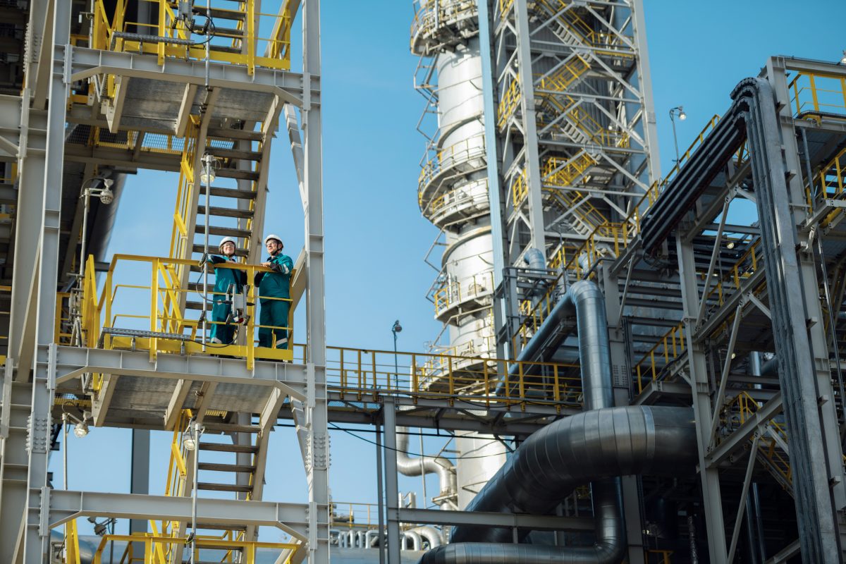 «Нижнекамскнефтехим» назвал причину возгорания на заводе