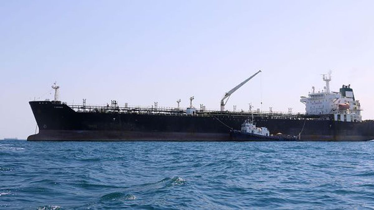 Теневой флот через Ормузский пролив