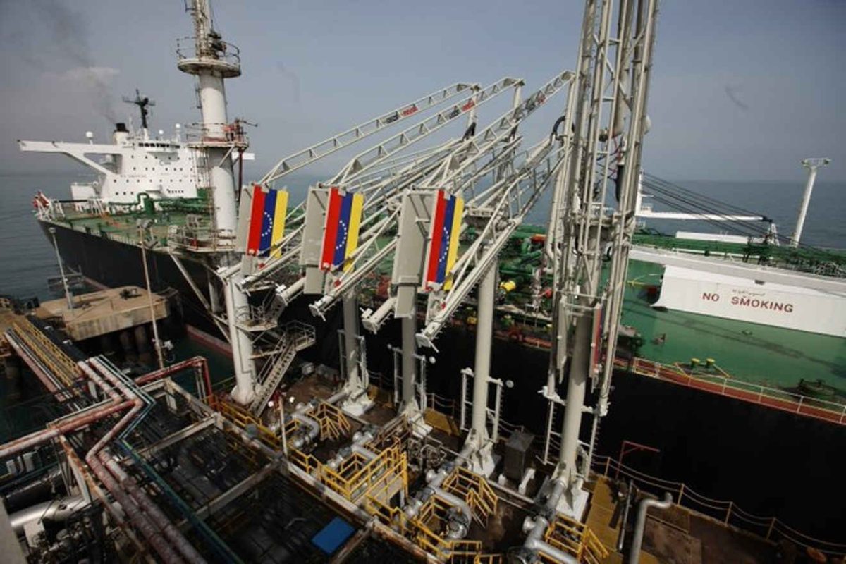 Индия вернулась к крупным закупкам нефти из Венесуэлы