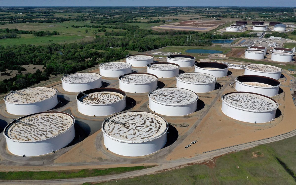 США передадут нефть из стратегического резерва с условием вернуть на 18,5% больше